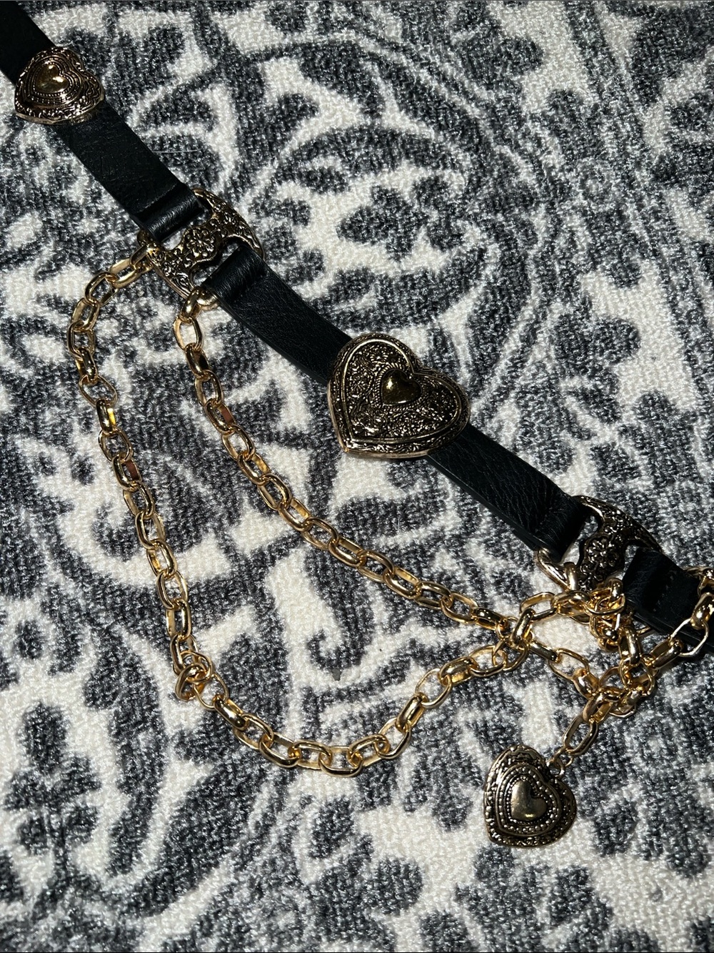 Illuma Gold Heart Chain Belt